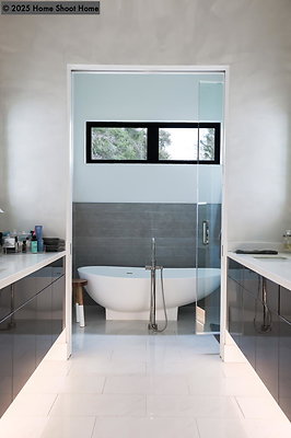 3460-Master-Bathroom32
