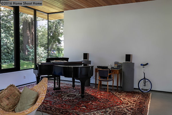 06living-room-alt