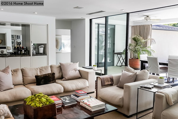 20family-room-reverse