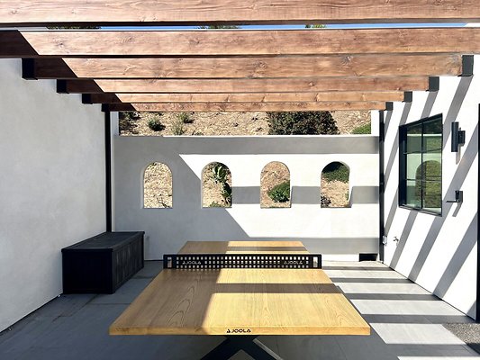 13917 balcony 5