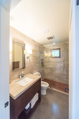13364 bath 3