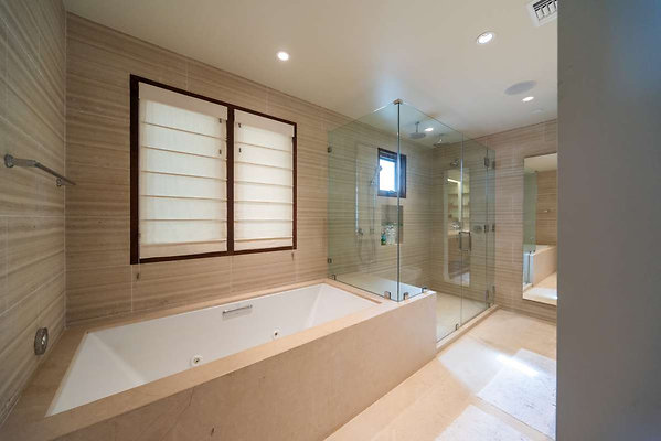 13364 bath 1