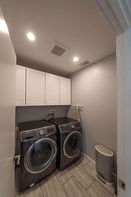 11300 laundry 1