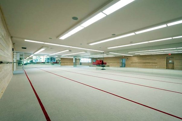 B  0060 10845 gym17