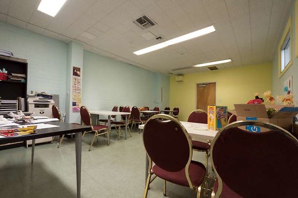 B  0043 10845 classroom4
