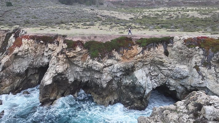 vlcsnap-2025-10-30-22h09m34s706