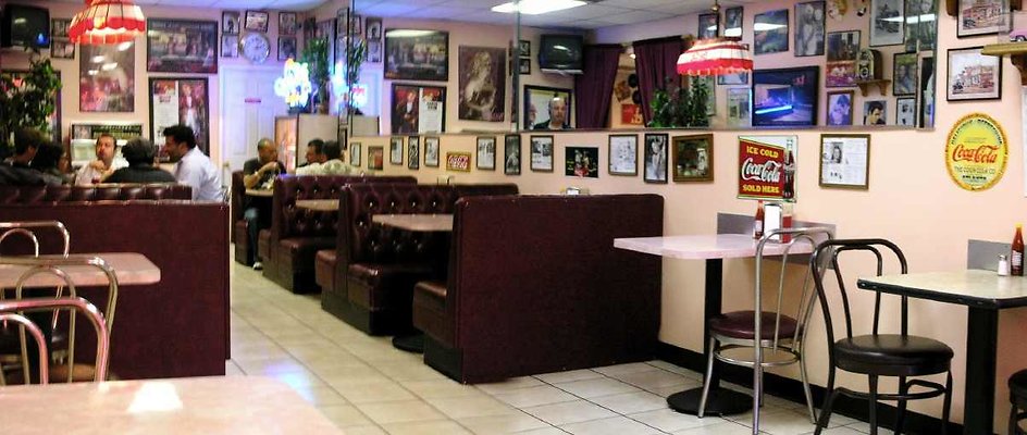 DSCN9373 11112 Magnolia Philly Sandwiches a