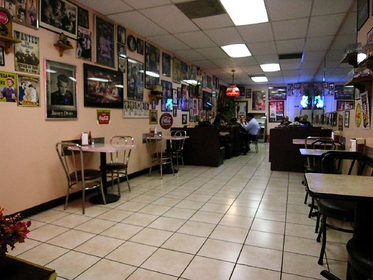 DSCN9369 11112 Magnolia Philly Sandwiches 