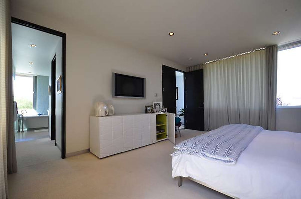 8858 bed 4