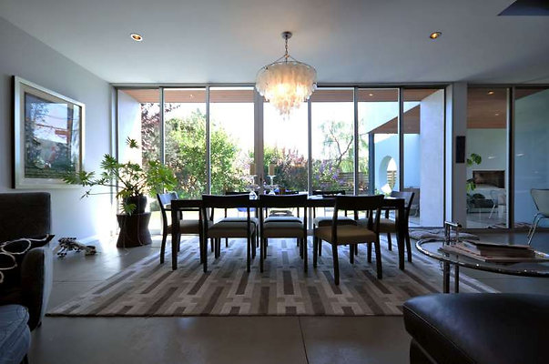 8858 dining 3