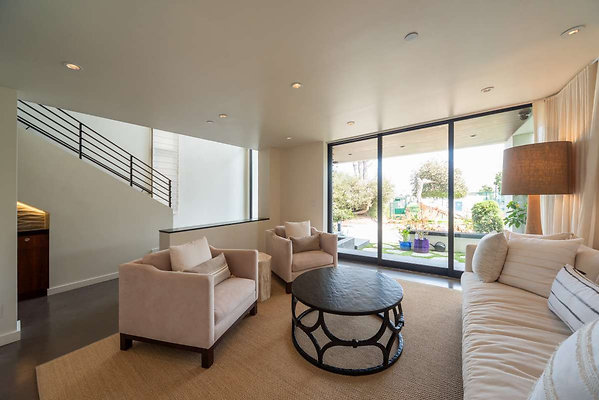 CAST 13364 - 421 26th St - Manhattan Beach