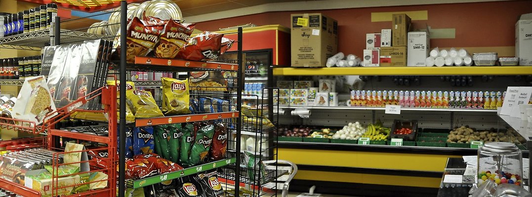  ArtMtMkt KnnthVllage 0012c