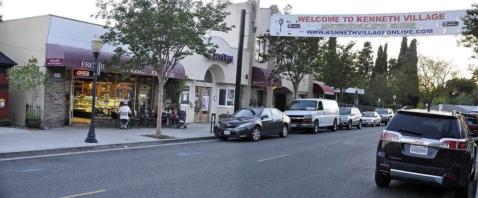  ArtMtMkt KnnthVllage 0054f