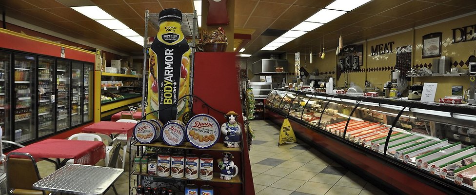  ArtMtMkt KnnthVllage 0017b