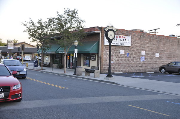  ArtMtMkt KnnthVllage 0048