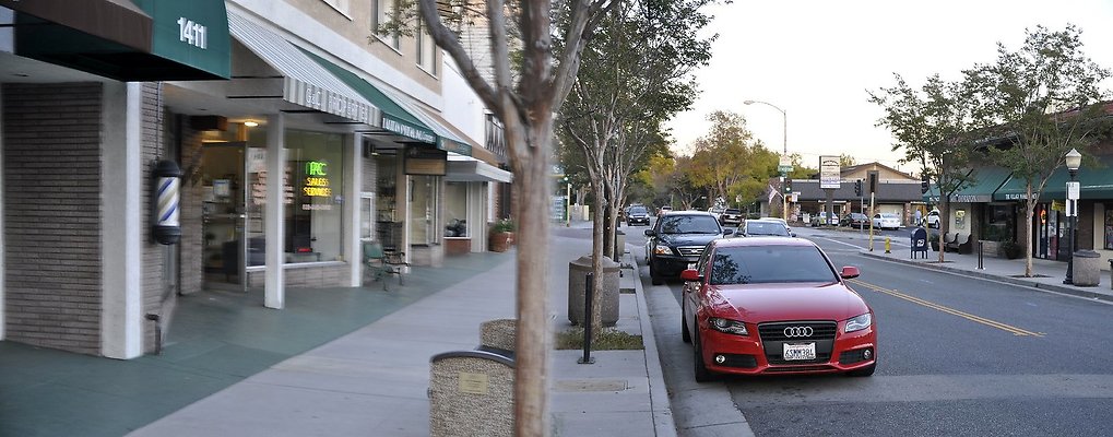  ArtMtMkt KnnthVllage 0054a