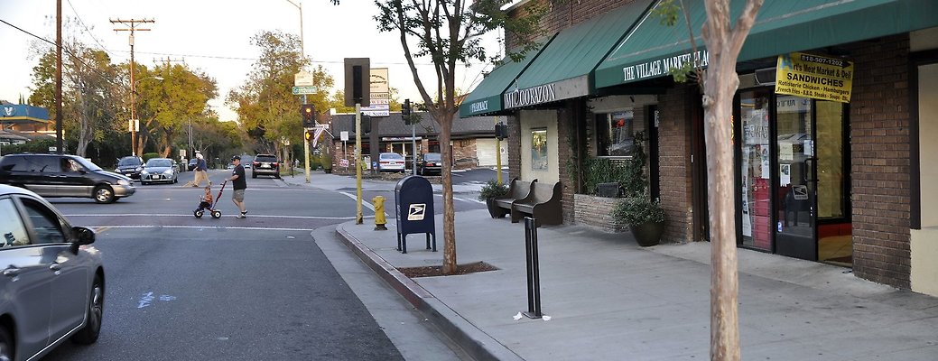  ArtMtMkt KnnthVllage 0024a