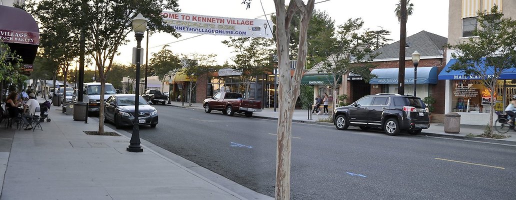  ArtMtMkt KnnthVllage 0062b