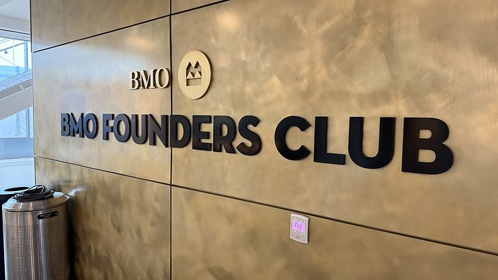 FOUNDERS CLUB