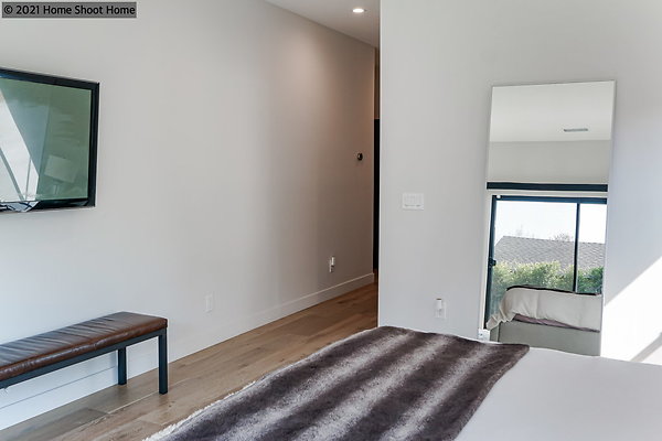 26master-bedroom-reverse