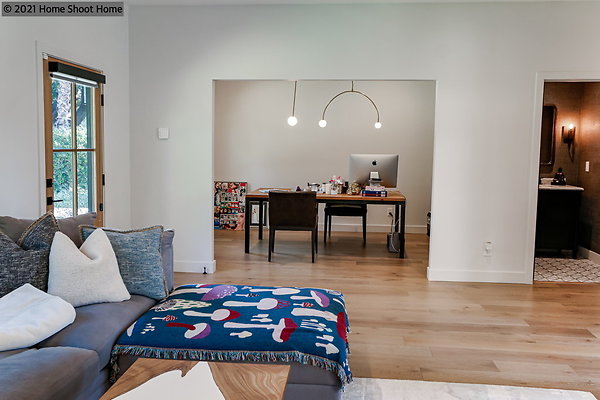 05living-room-reverse