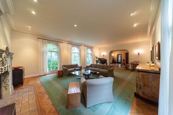 CAST 3695 - Hancock Park