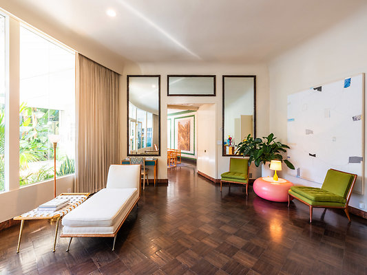 2g13OldHollywood MedRez 02