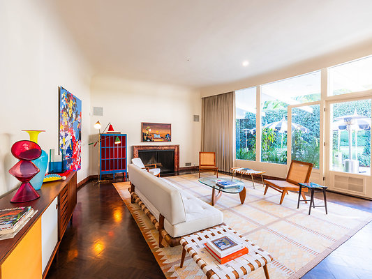 2c13OldHollywood MedRez 08