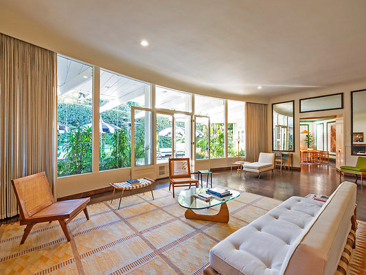 2c13OldHollywood MedRez 01