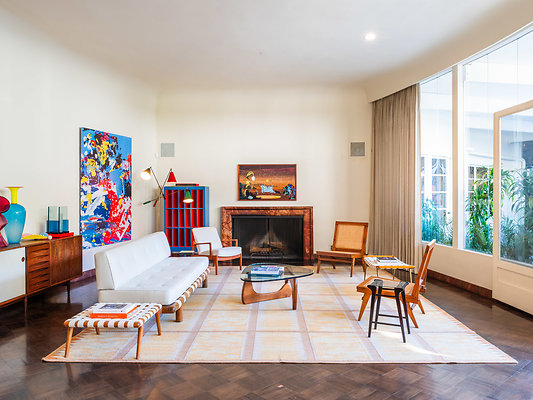 2f13OldHollywood MedRez 02