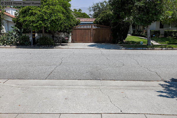 3472-Driveway-Reverse-100