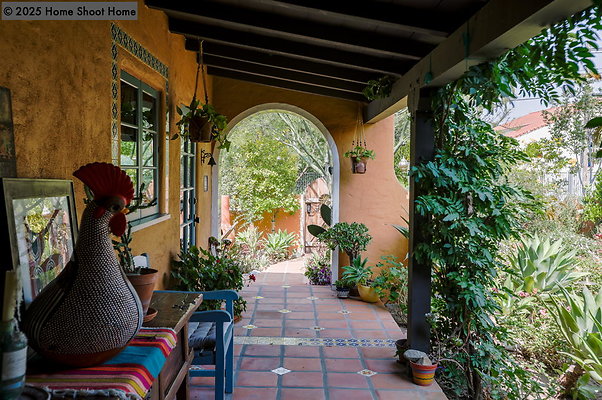 3472-Walkway-Left-81 3472-Walkway-Left-81