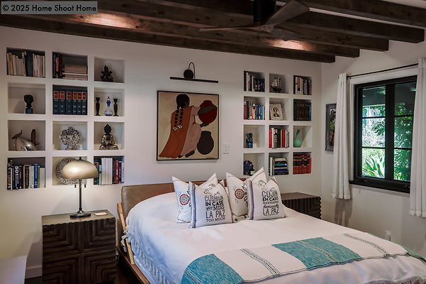 3472-Bedroom1-Alt-Reverse-21