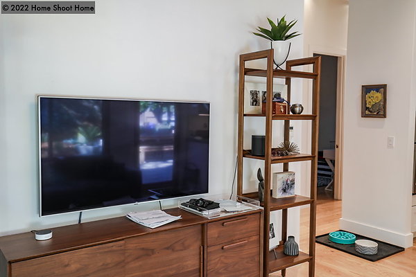 17family-room-reverse