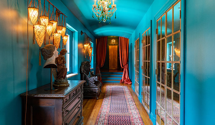 Mansion North 2nd Floor Hall