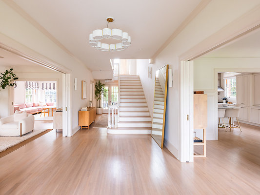 Solo - 353 S Arden - Hancock Park