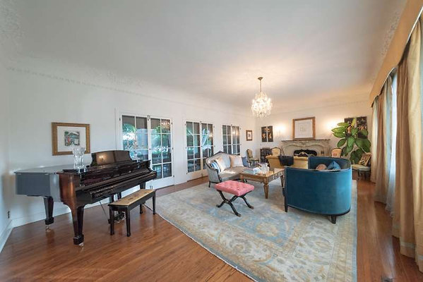 CAST 9628 - Hancock Park