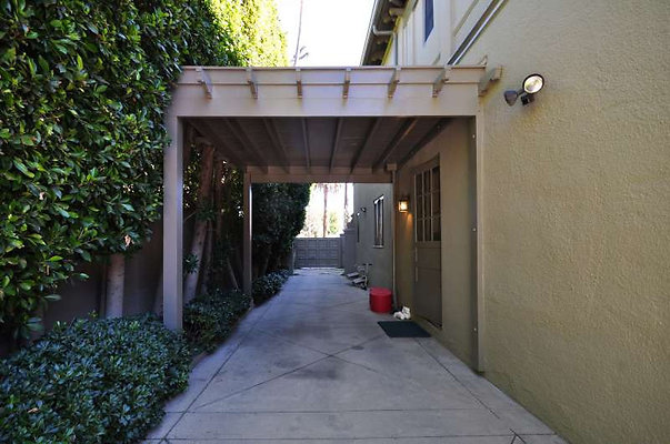 2301 carport 1