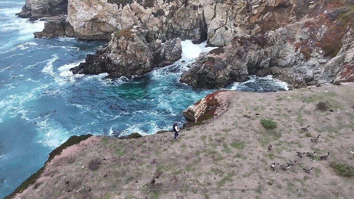 vlcsnap-2025-10-30-22h07m57s927