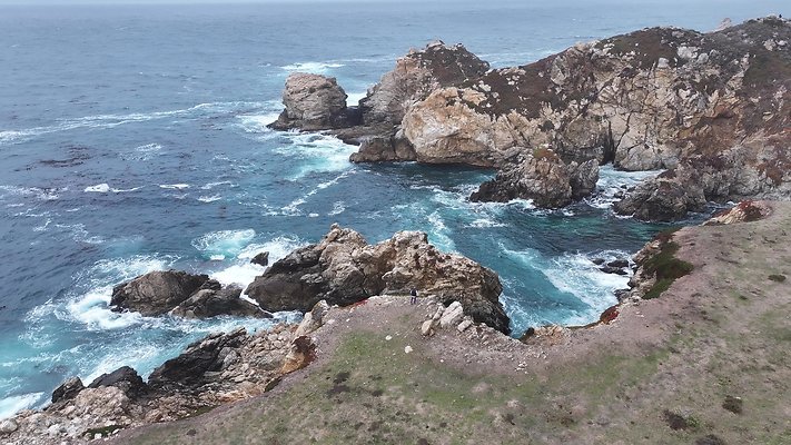 vlcsnap-2025-10-30-22h05m28s170 vlcsnap-2025-10-30-22h05m28s170